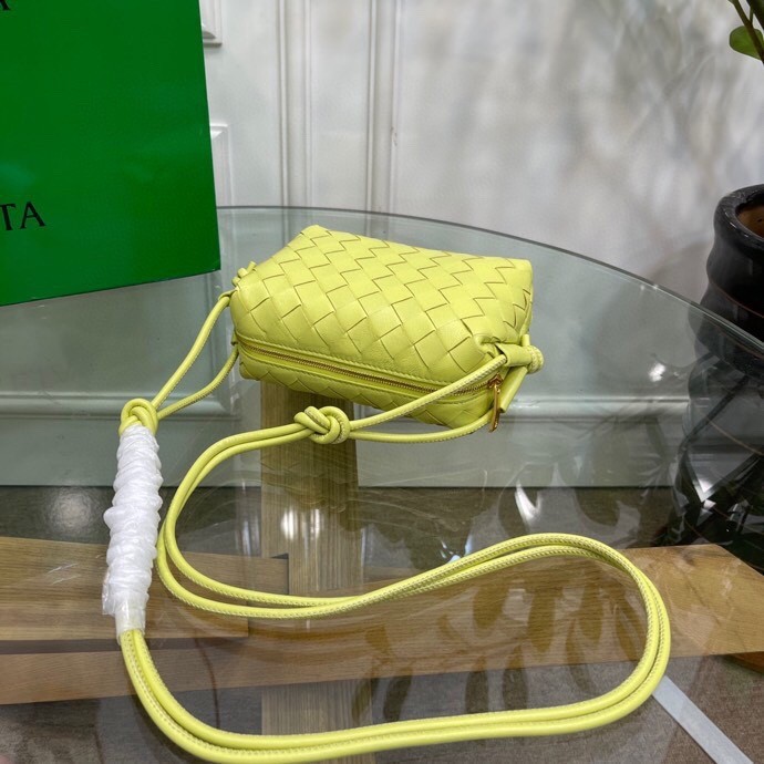 Bottega Veneta Loop Mini Bag In Kiwi Intrecciato Lambskin