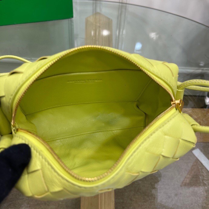 Bottega Veneta Loop Mini Bag In Kiwi Intrecciato Lambskin