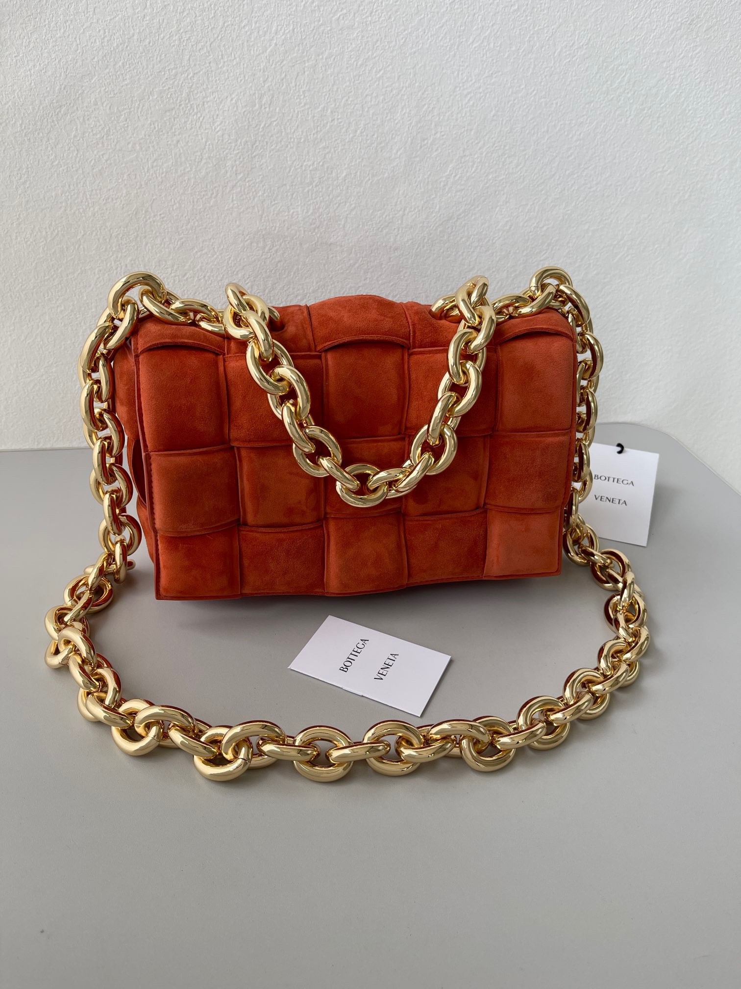 Bottega Veneta Chain Cassette Bag In Maple Suede