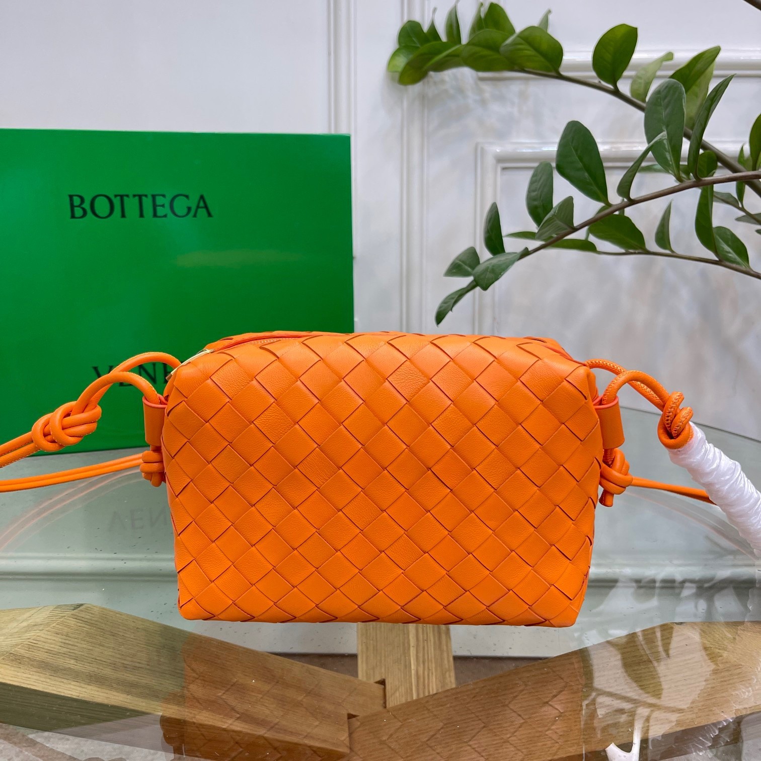 Bottega Veneta Loop Small Bag In Orange Intrecciato Lambskin