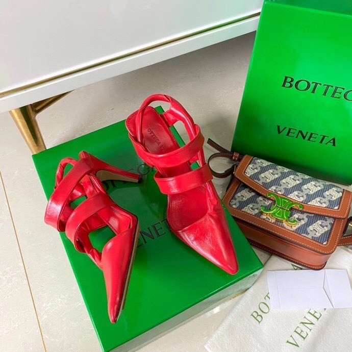 Bottega Veneta BV Point Slingback Sandals In Red Lambskin