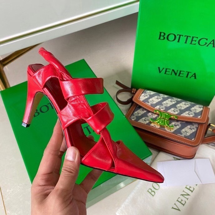 Bottega Veneta BV Point Slingback Sandals In Red Lambskin