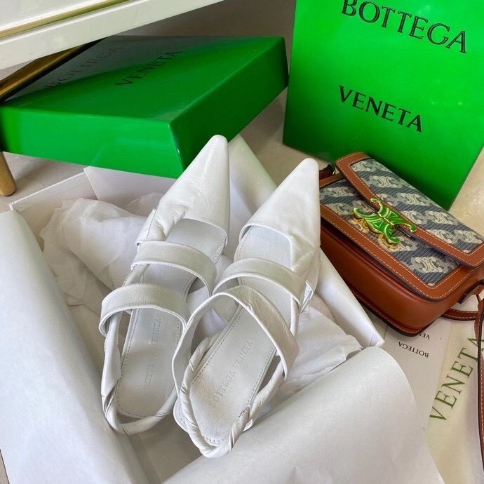 Bottega Veneta BV Point Slingback Sandals In White Lambskin