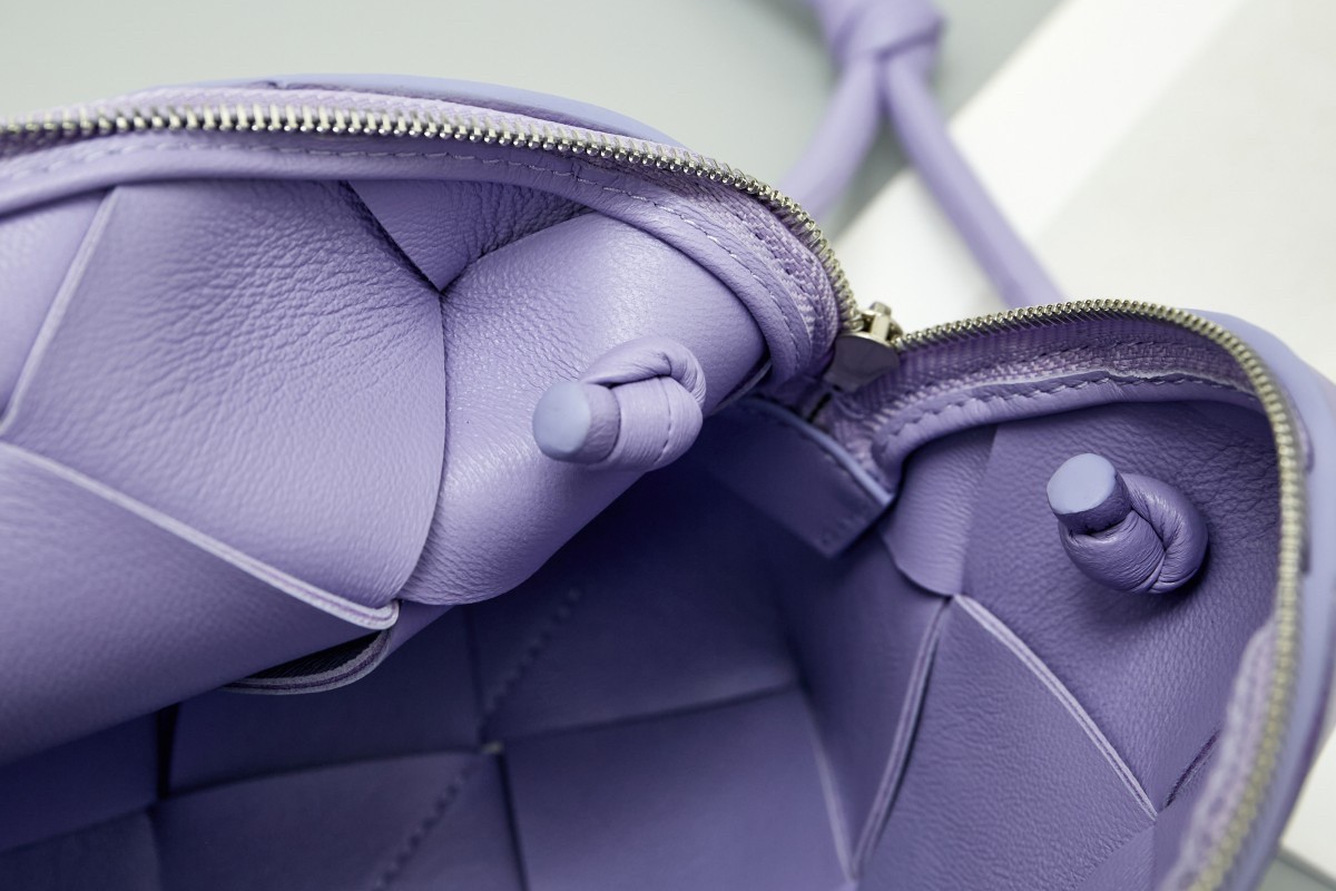 Bottega Veneta Small Cassette Camera Bag In Wisteria Lambskin