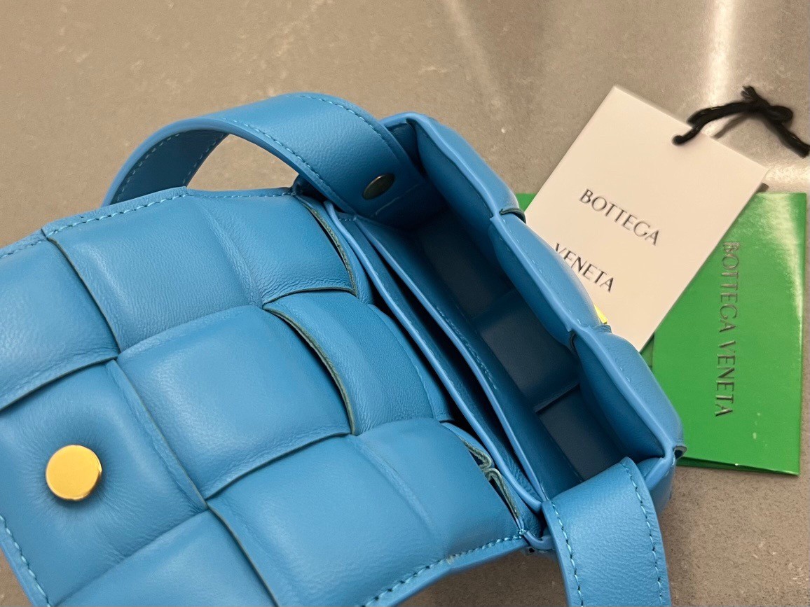 Bottega Veneta Candy Padded Cassette Bag In Pool Lambskin