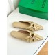 Bottega Veneta Bunnie Flat Mules In Beige Patent Leather