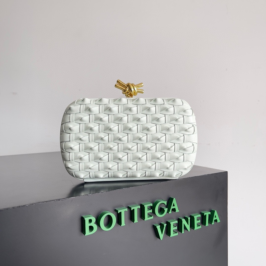 Bottega Veneta Knot Minaudiere Clutch In Glacier Intreccio Leather