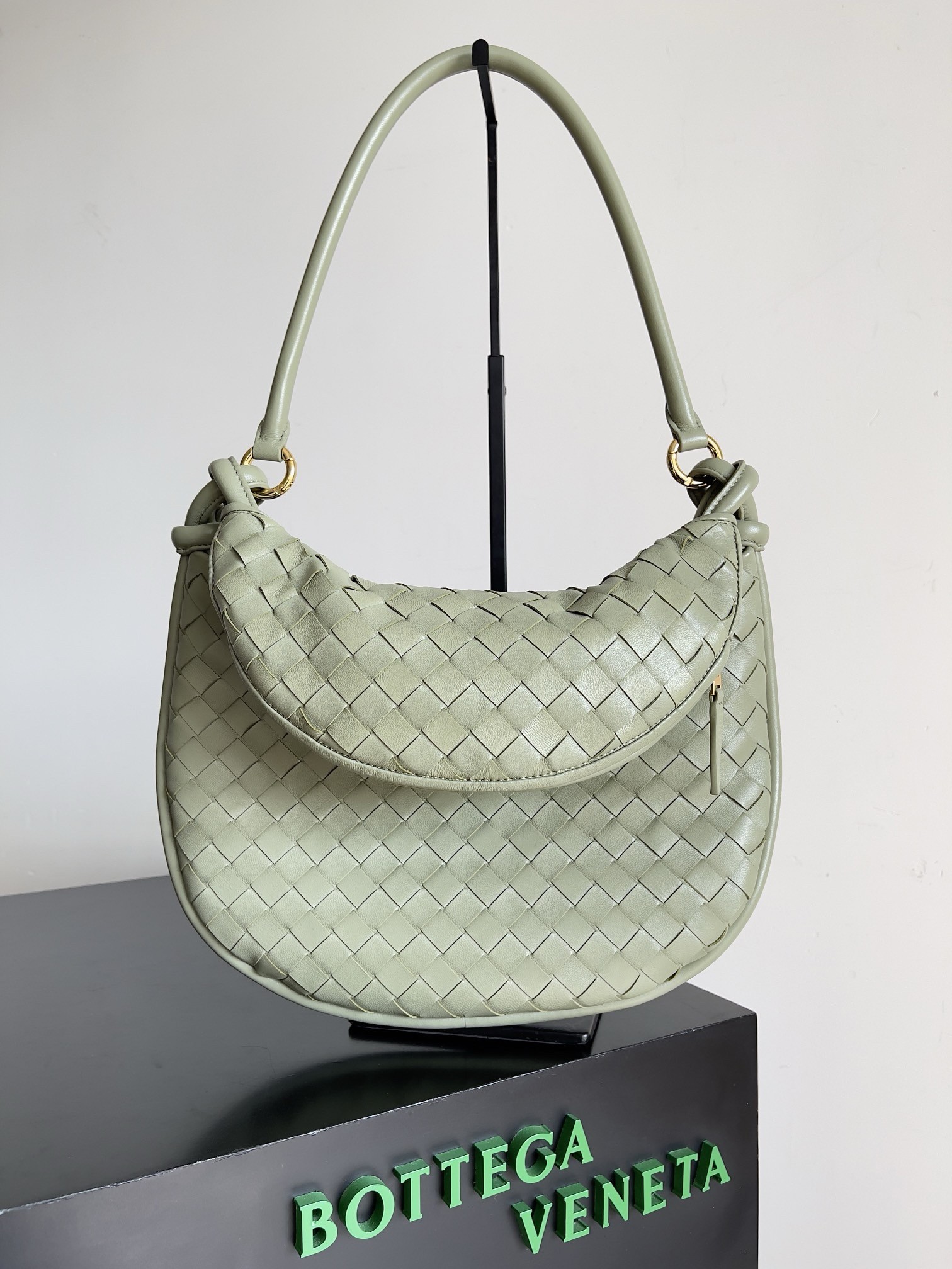 Bottega Veneta Gemelli Medium Bag in Travertine Intrecciato Lambskin