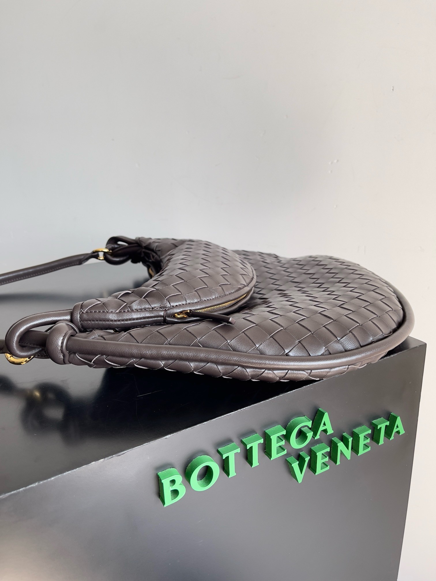 Bottega Veneta Gemelli Large Bag in Fondant Intrecciato Lambskin