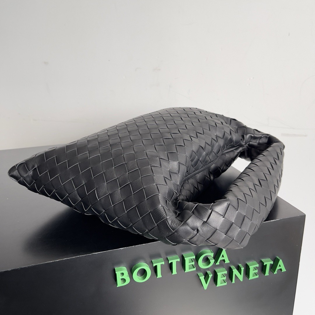 Bottega Veneta Small Hop Bag in Black Intrecciato Calfskin