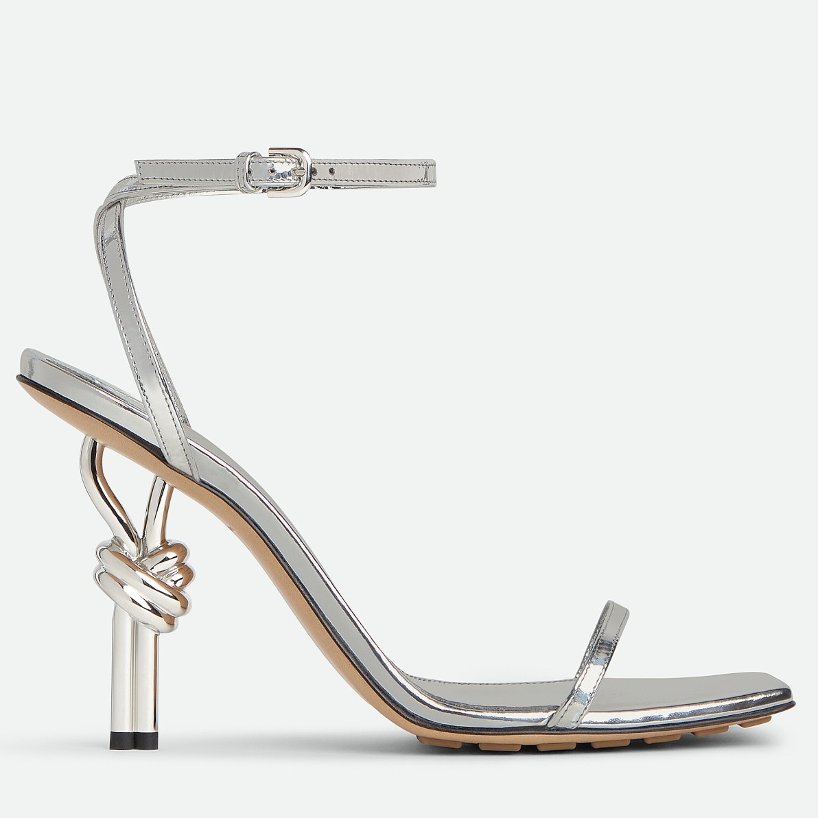 Bottega Veneta Knot Sandals 90mm in Silver Leather