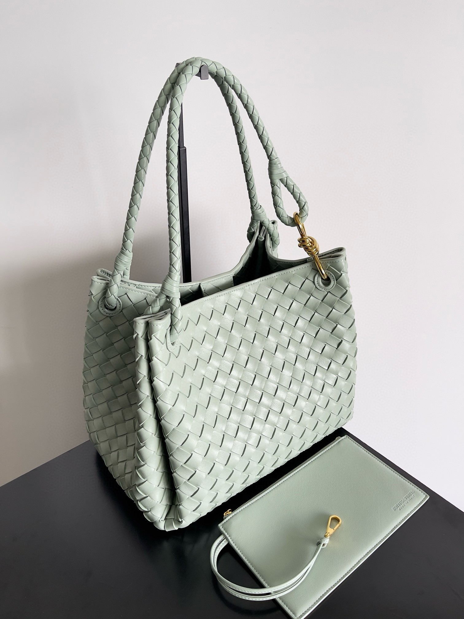 Bottega Veneta Parachute Large Bag in Sauge Intrecciato Lambskin