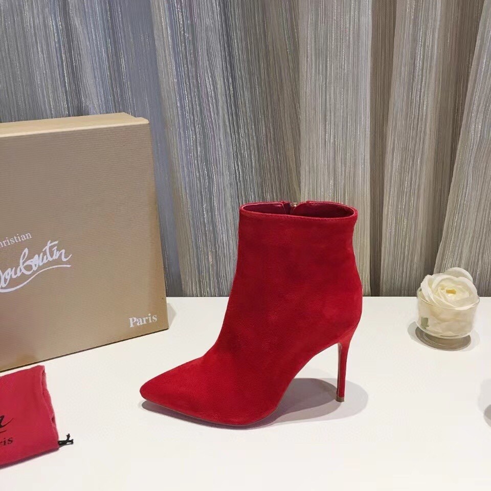 Christian Louboutin So Kate Booty 100MM In Red Suede