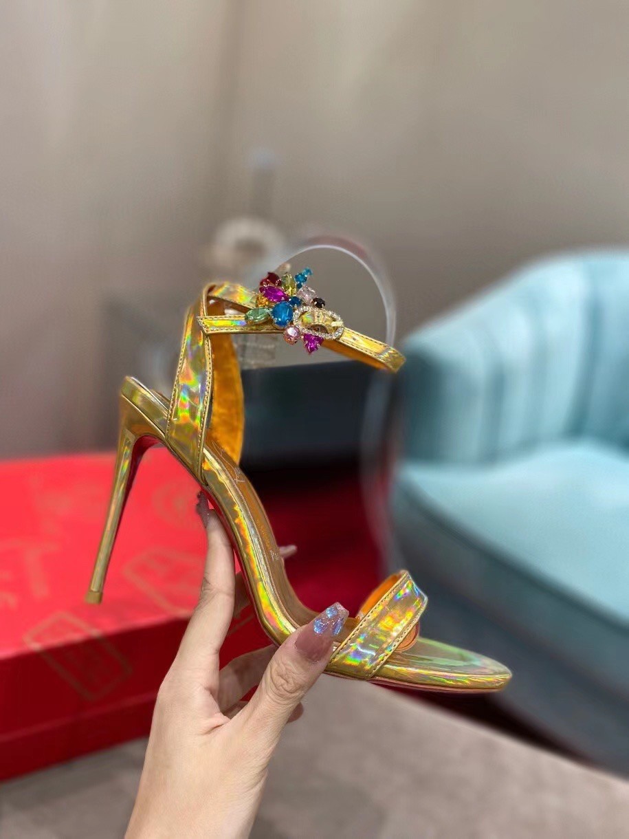 Christian Louboutin Goldie Joli 100mm Sandals In Gold Patent Leather