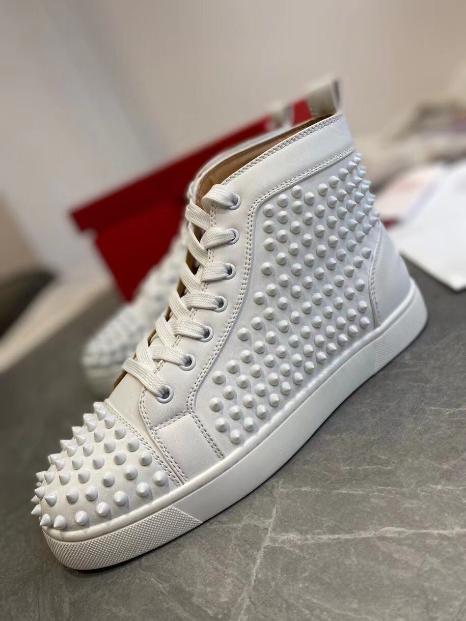 Christian Louboutin Men's Louis Spikes Flat Sneakers In White Leather