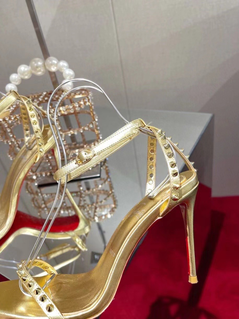 Christian Louboutin So Me 100mm Sandals In Gold Leather