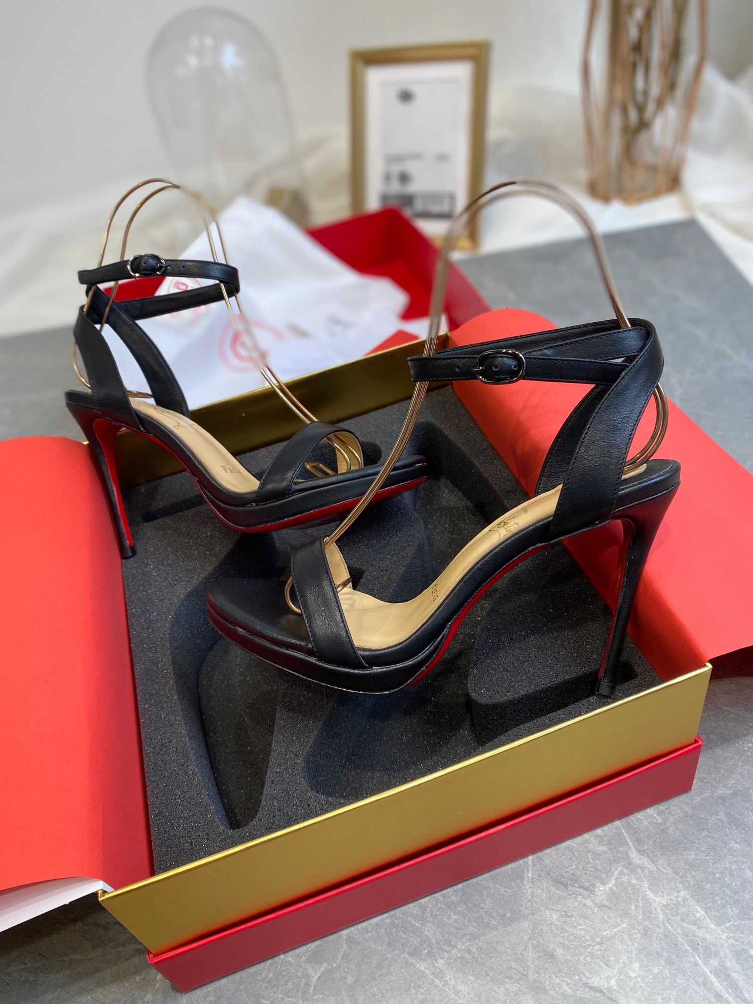 Christian Louboutin Loubi Queen 100mm Sandals In Black Lambskin