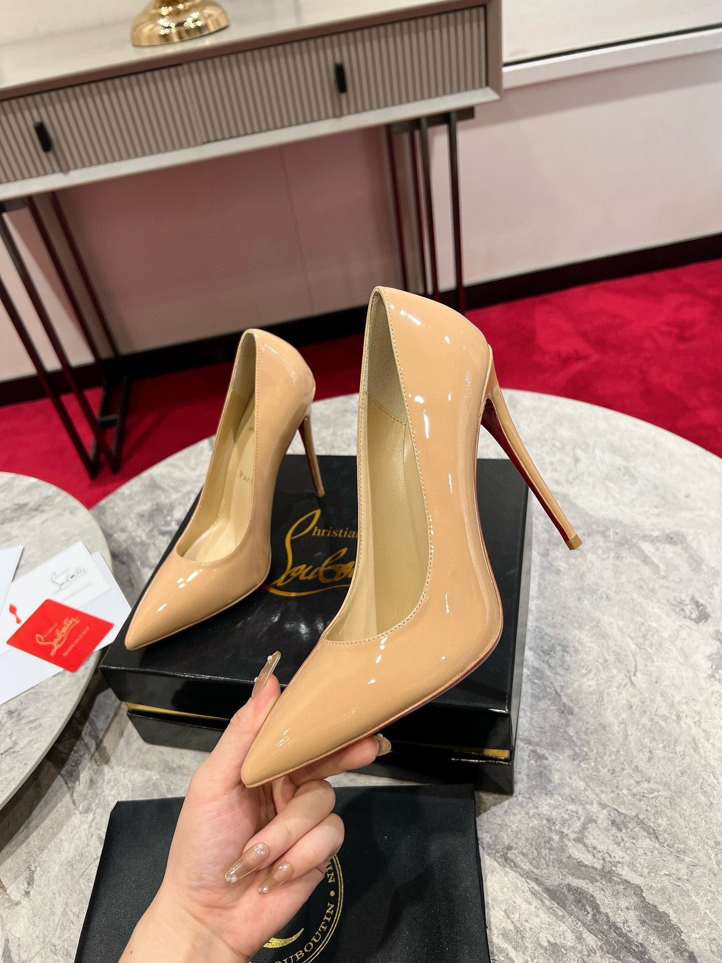 Christian Louboutin So Kate Pumps 100mm in Nude Patent Leather