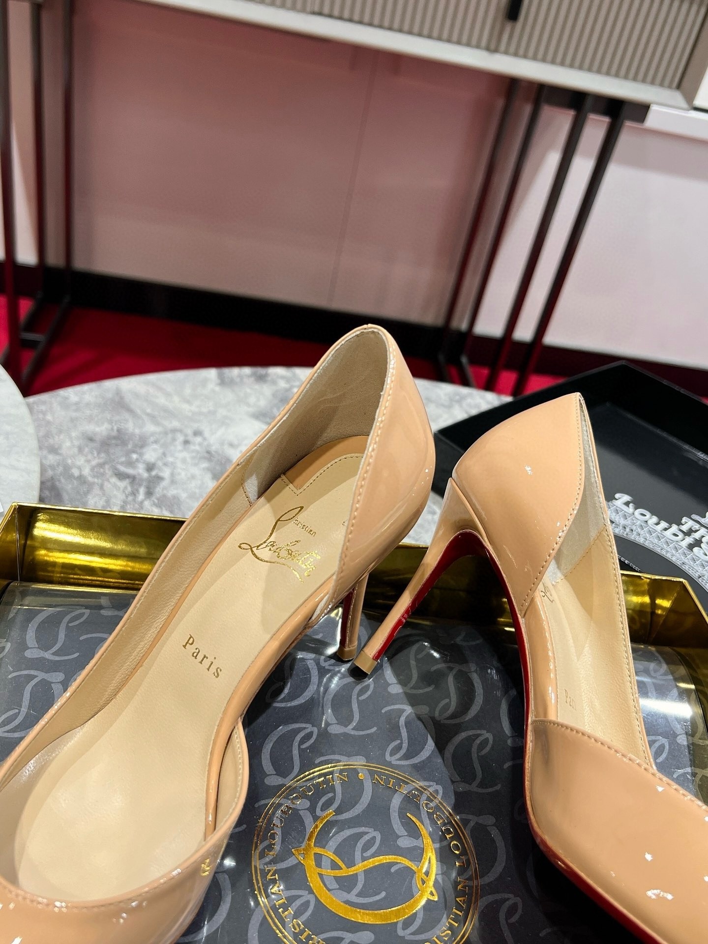 Christian Louboutin Iriza Pumps 85mm in Nude Patent Leather