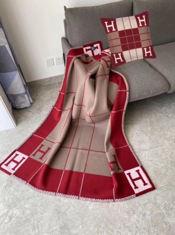 Hermes Red Avalon III Throw Blanket