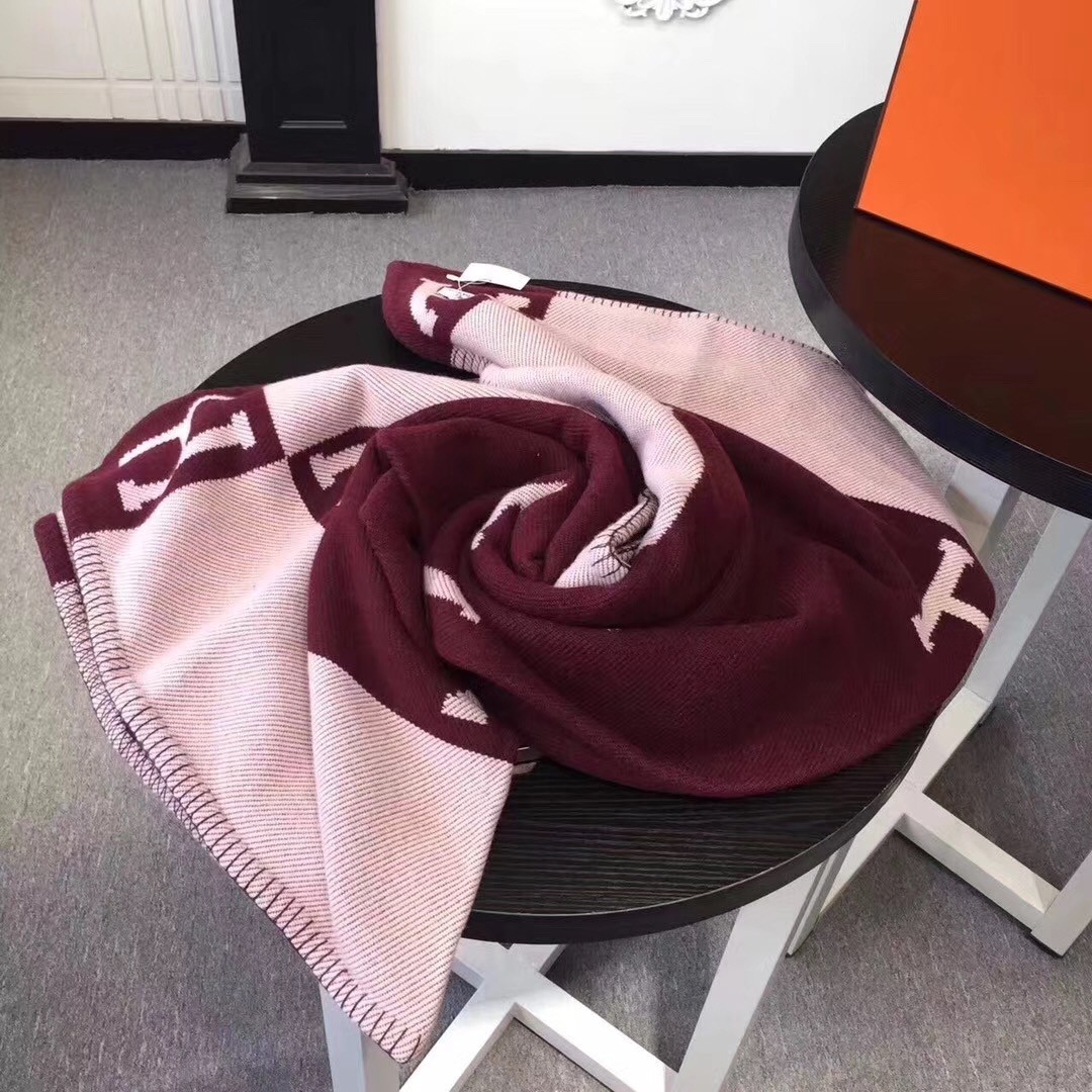 Hermes Fuchsia Avalon Blanket