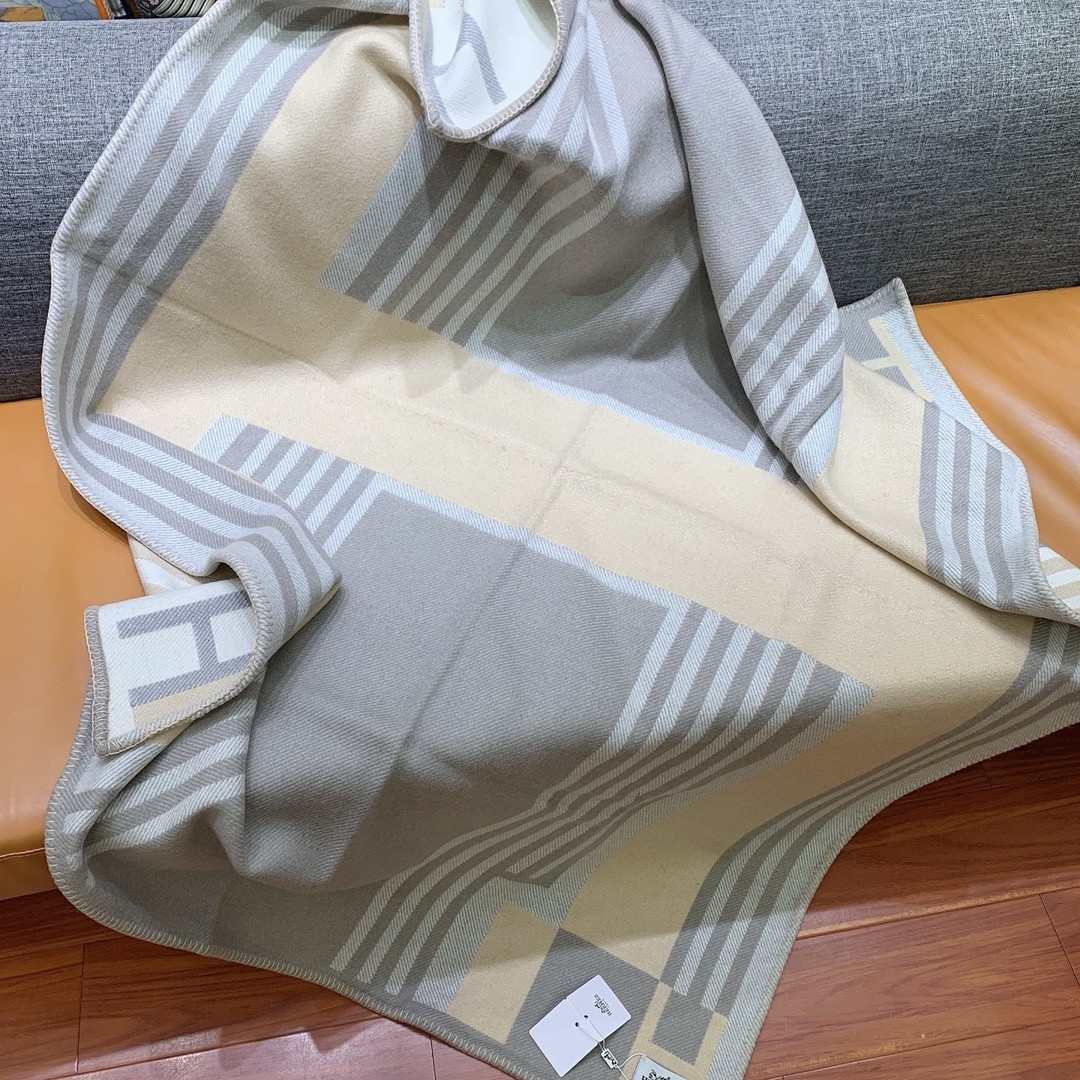 Hermes Ithaque Blanket in Grey Wool and Cashmere