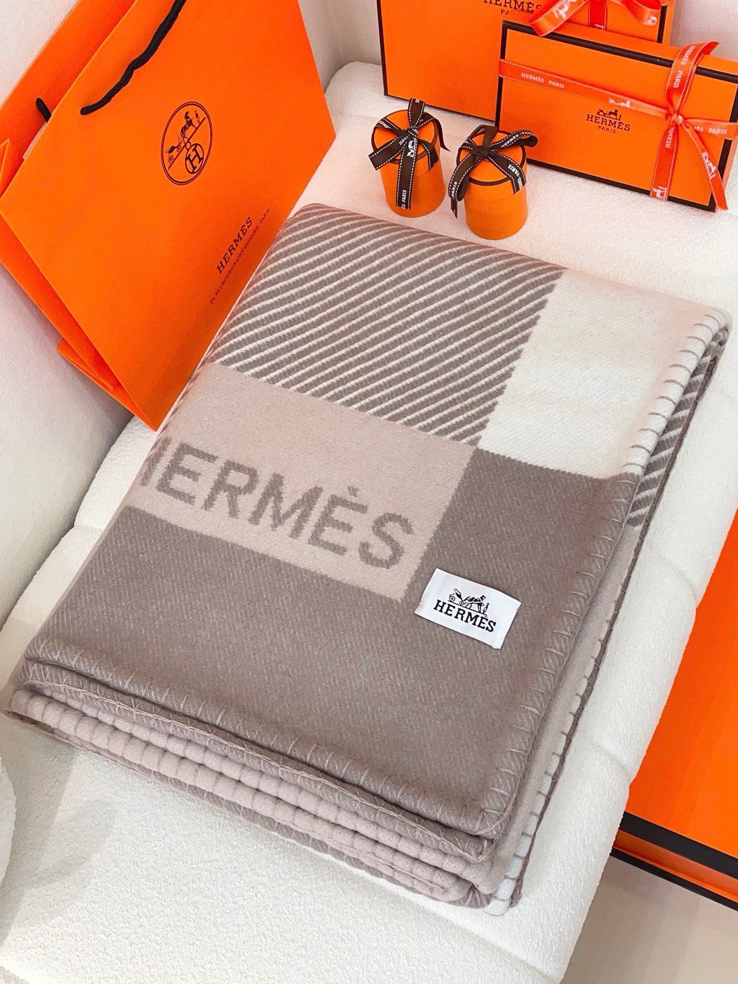 Hermes H Riviera Blanket in Beige Wool and Cashmere