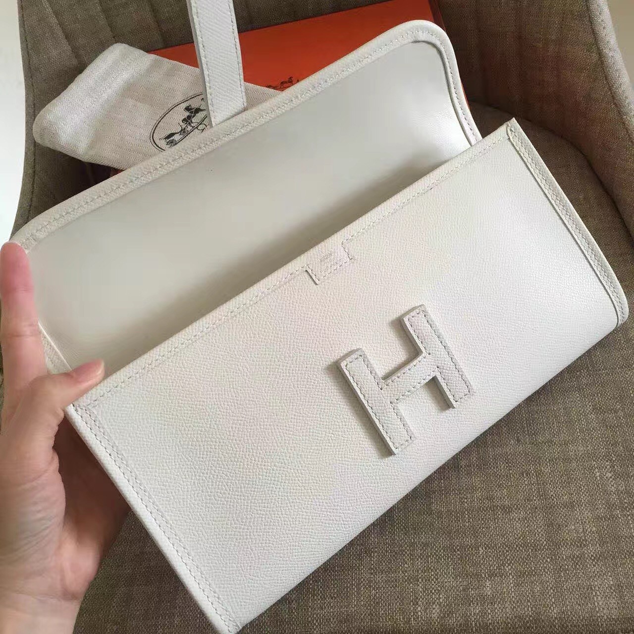 Hermes White Epsom Jige Elan 29 Clutch Bag