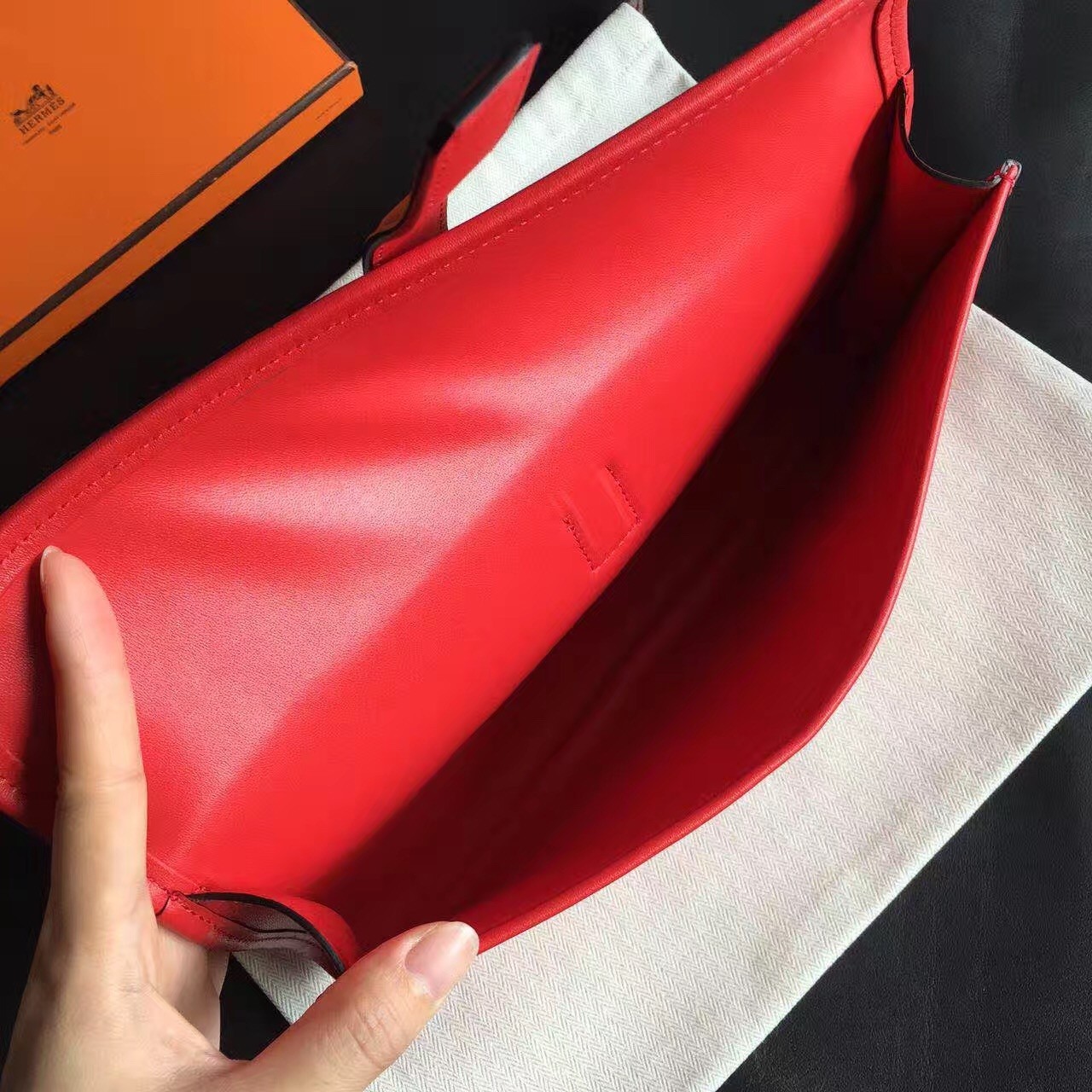 Hermes Red Swift Jige Elan 29 Clutch