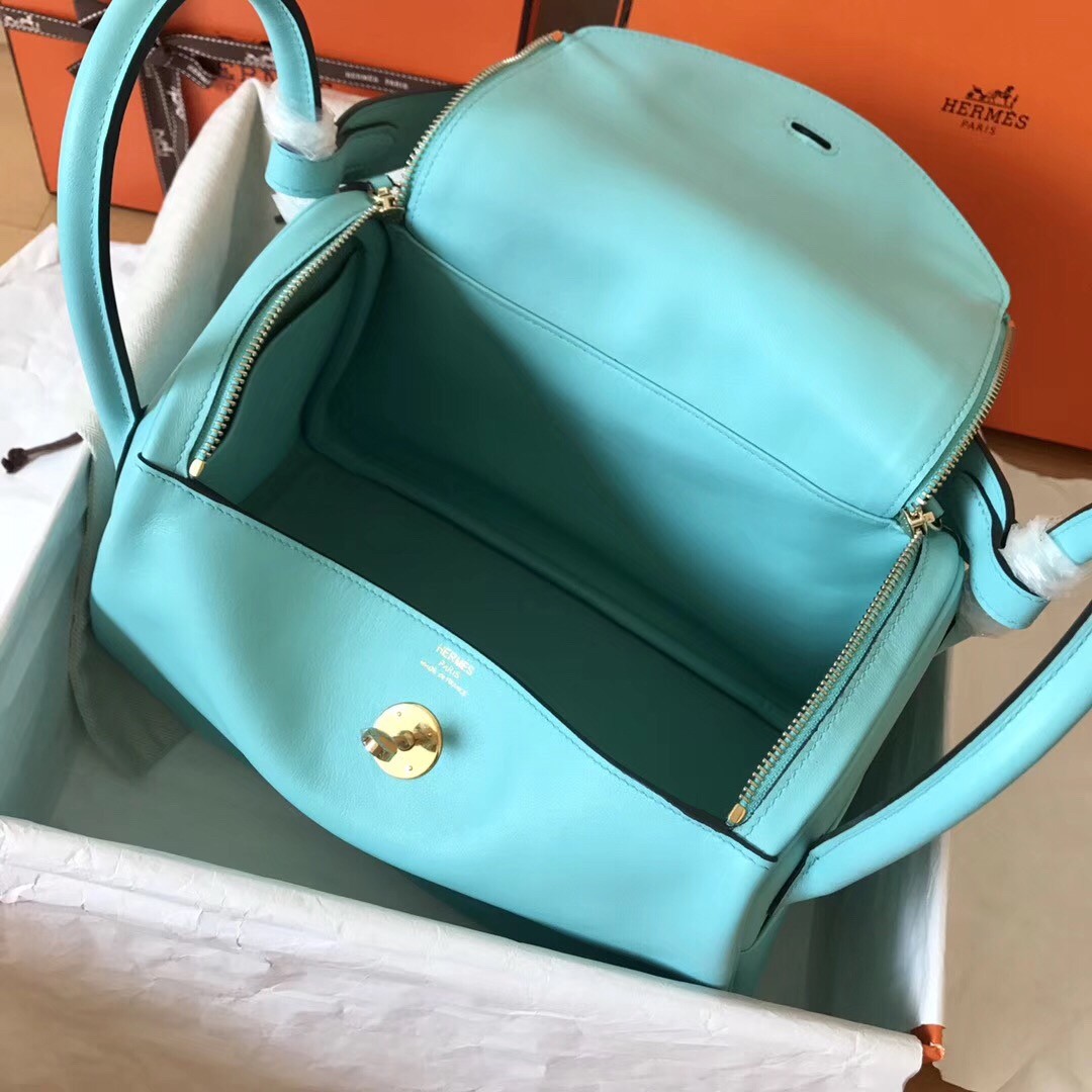 Hermes Blue Atoll Lindy 26cm Swift Handmade Bag