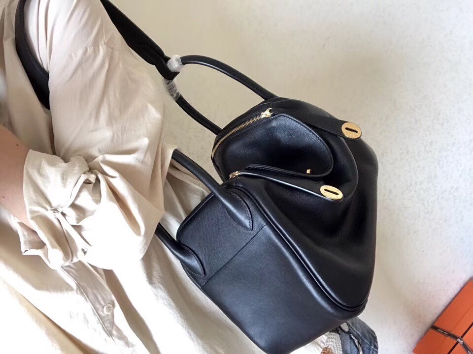 Hermes Black Lindy 26cm Swift Handmade Bag