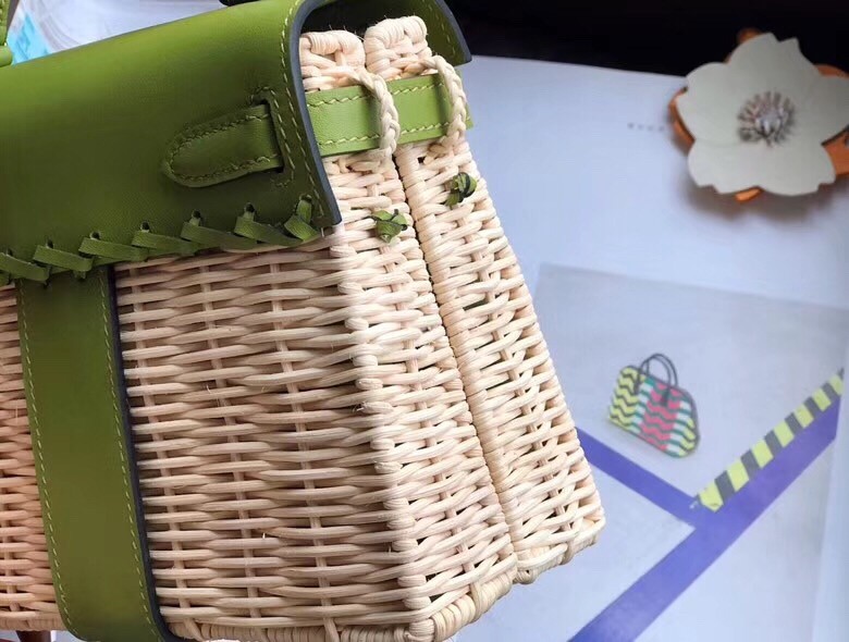 Hermes Green Picnic Kelly Mini 20cm Wicker Bag