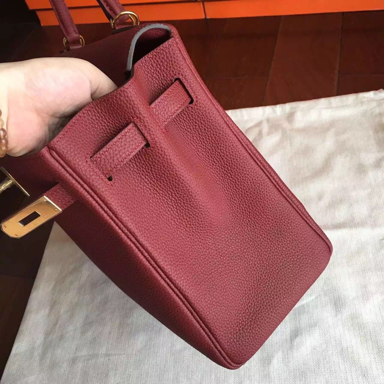 Hermes Bordeaux Clemence Kelly 35cm Handmade Bag