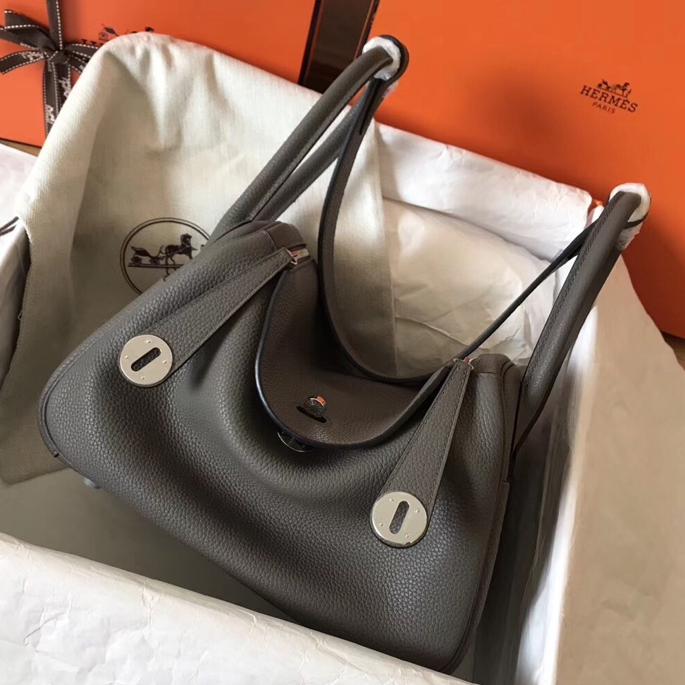 Hermes Gris Mouette Lindy 30cm Clemence Handmade Bag