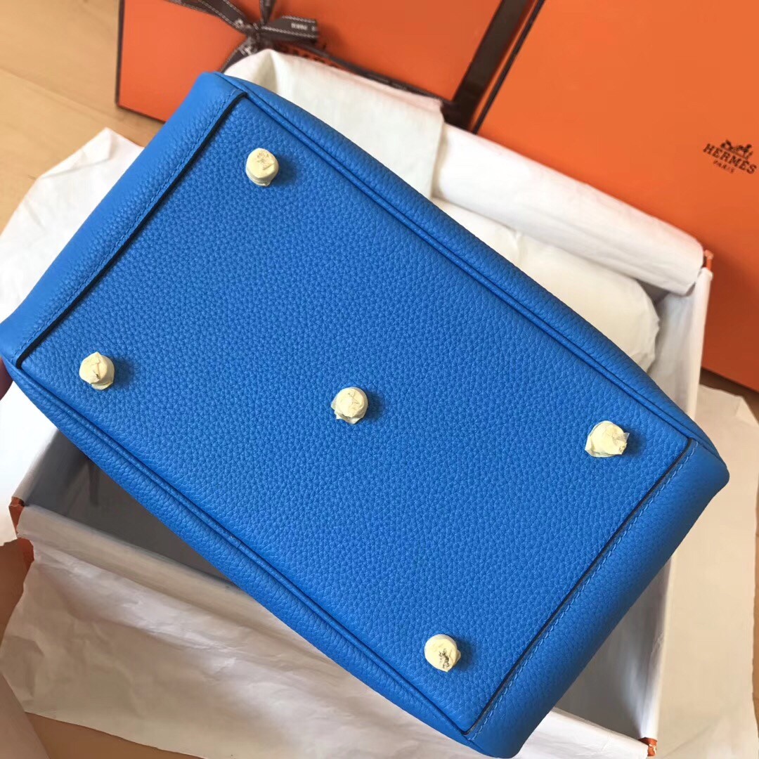 Hermes Blue Zanzibar Lindy 30cm Clemence Handmade Bag