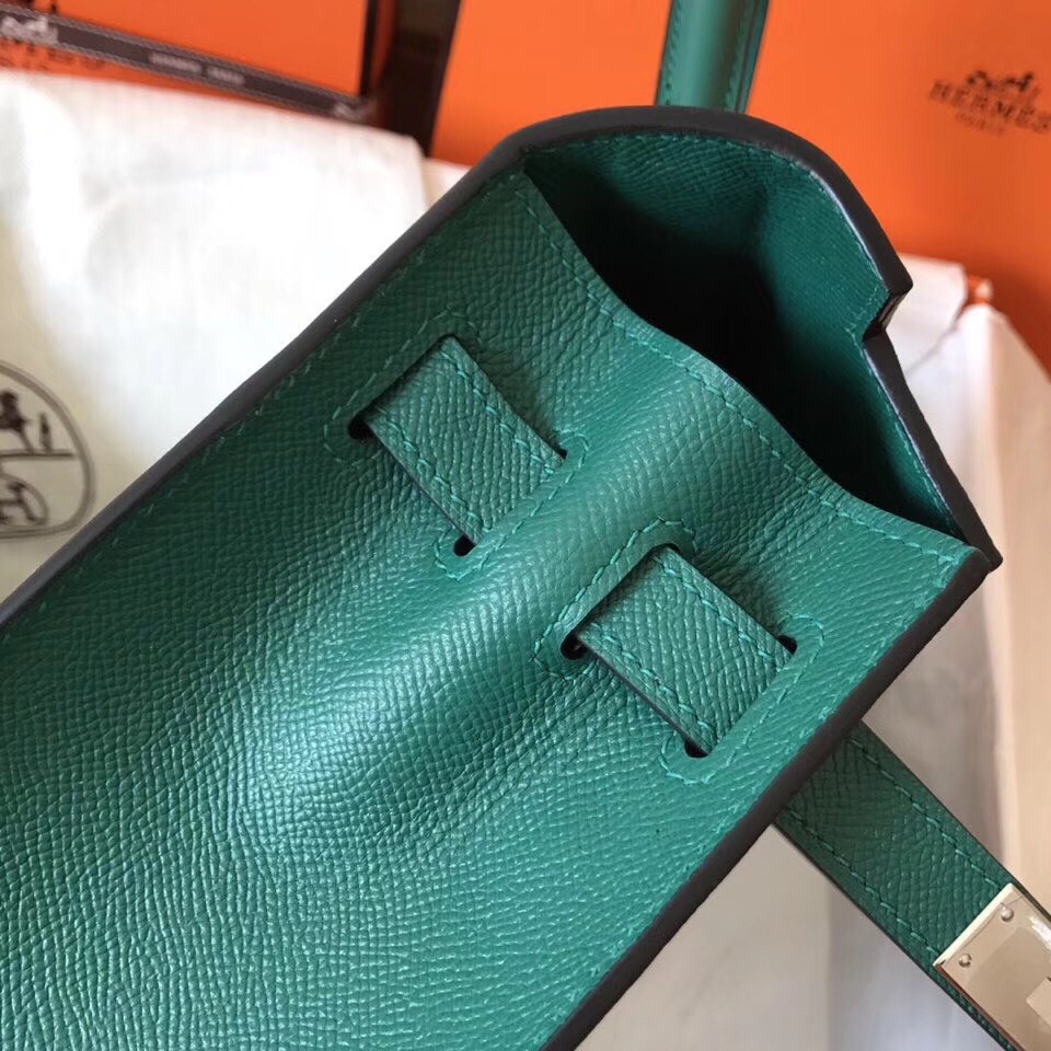 Hermes Malachite Epsom Kelly 28cm Handmade Bag