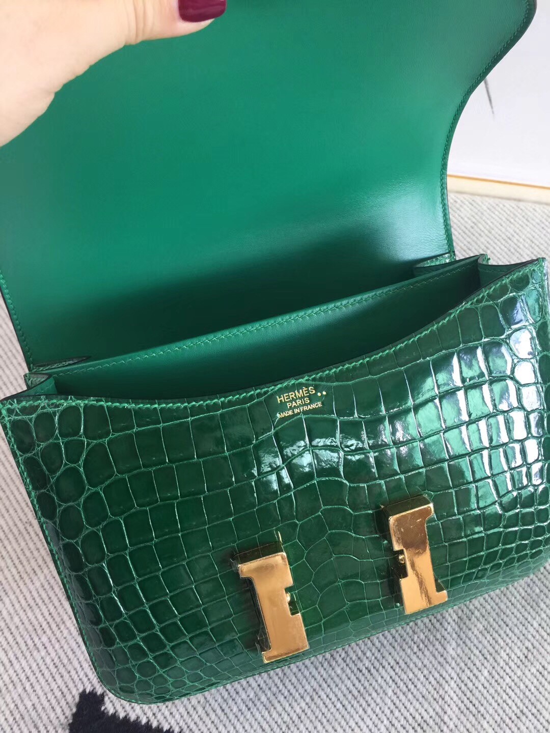 Hermes Constance 24cm Green Niloticus Crocodile