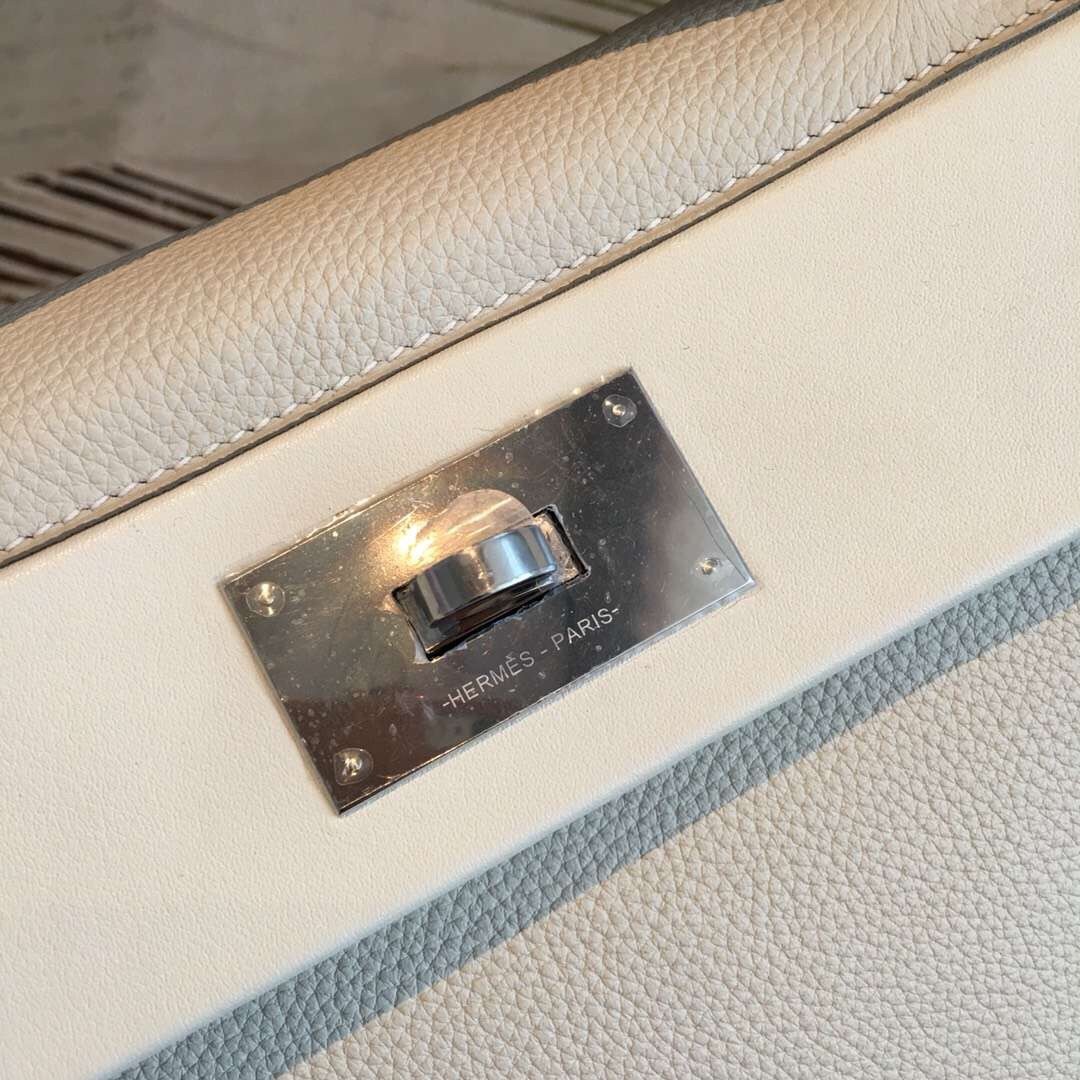 Hermes 24/24 29 Bag In White Clemence Calfskin