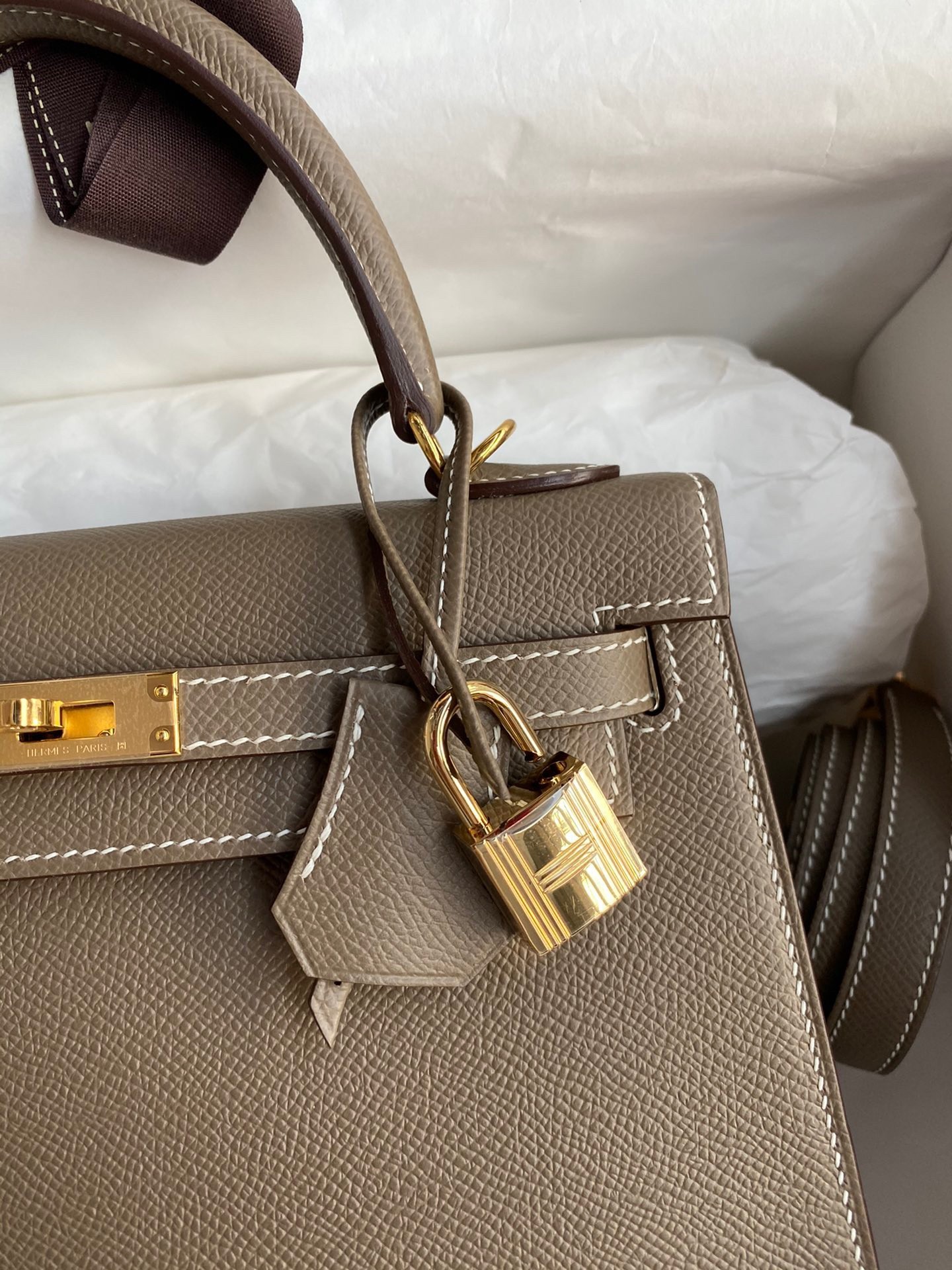 Hermes Epsom Kelly 25cm Sellier Handmade Taupe Bag