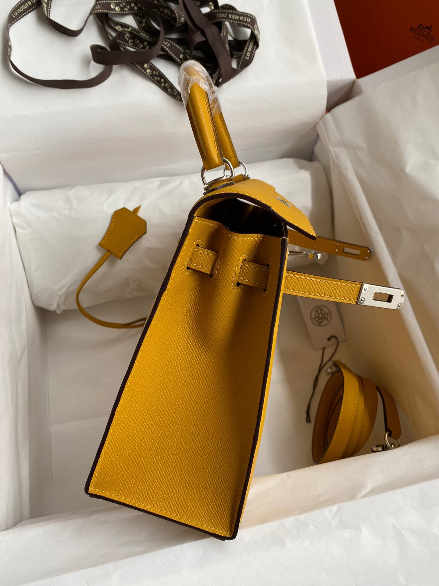 Hermes Epsom Kelly 25cm Sellier Handmade Yellow Bag