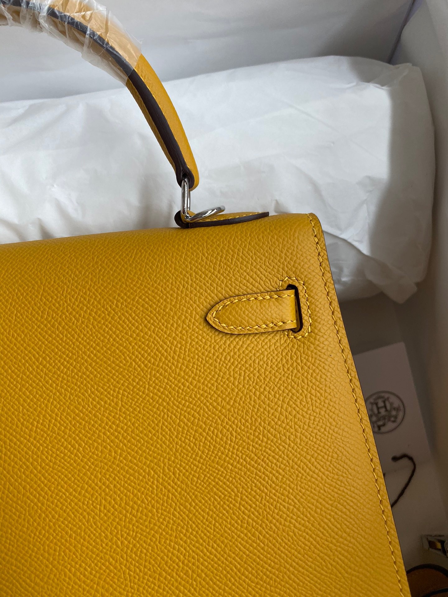 Hermes Epsom Kelly 25cm Sellier Handmade Yellow Bag