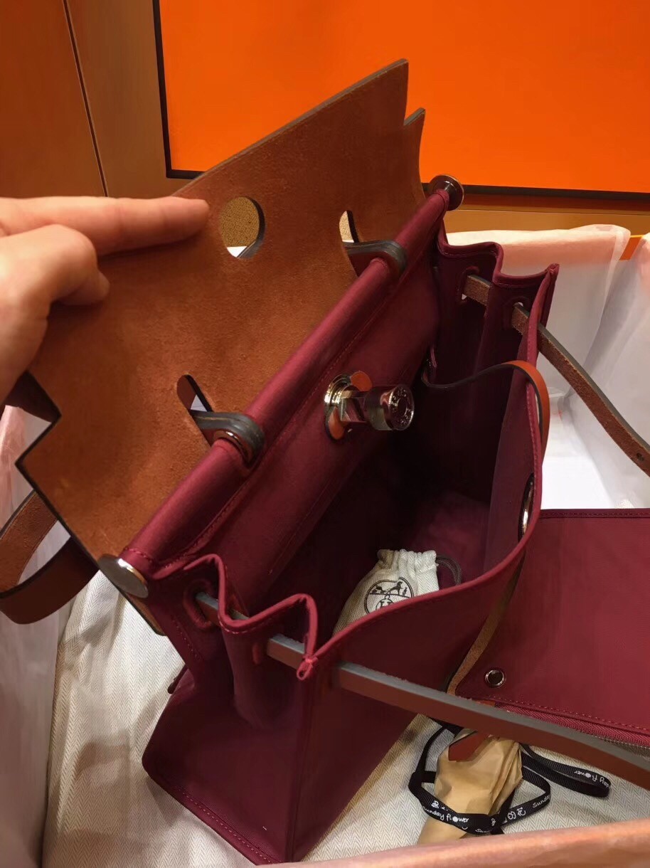 Hermes Herbag Zip 31cm Bag In Camel And Bordeaux