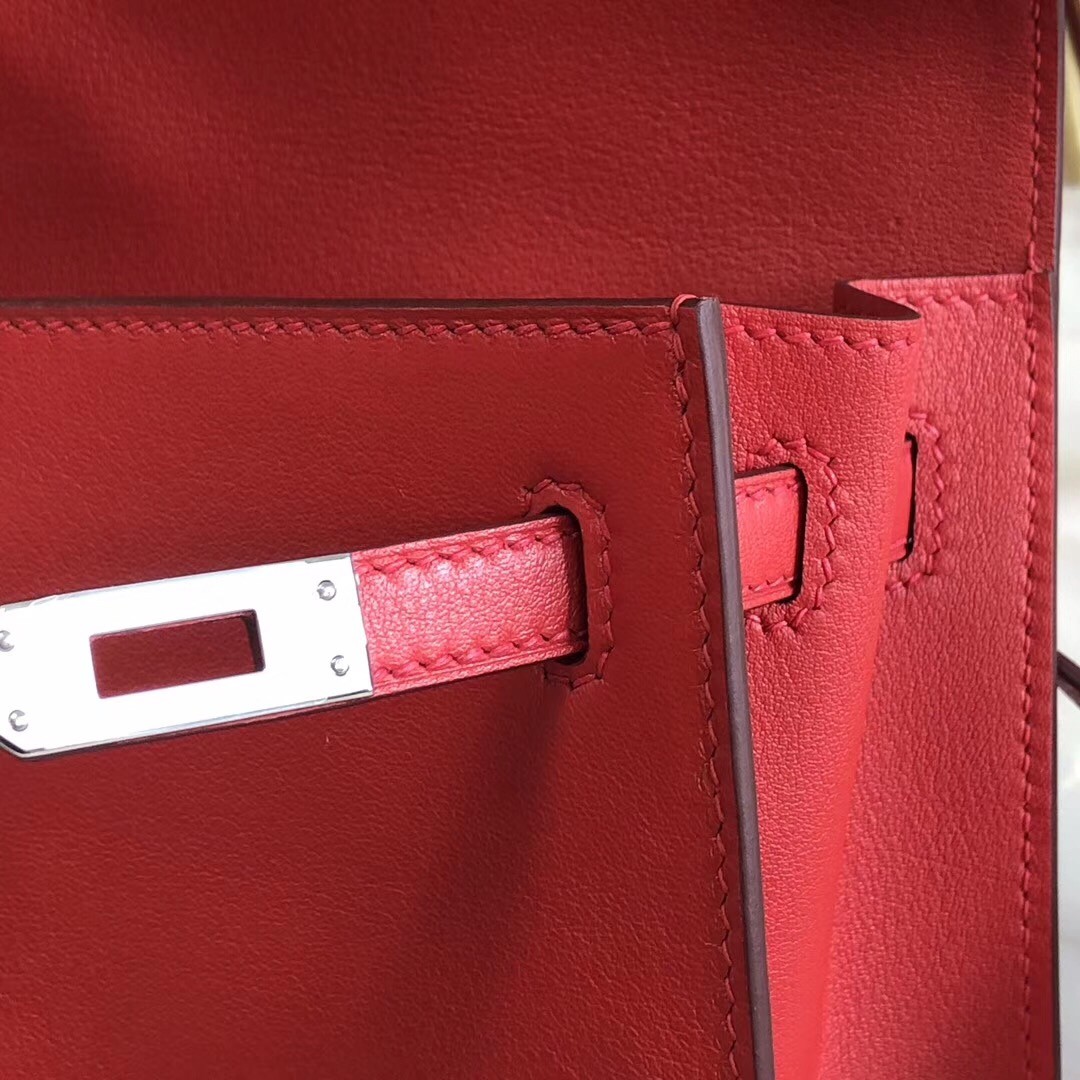 Hermes Red Swift Kelly Danse Bag