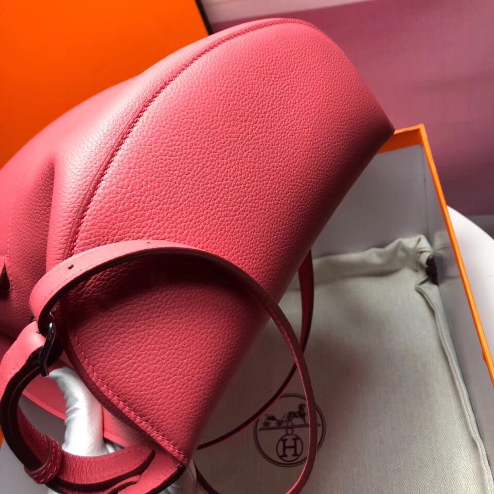 Hermes GR24 Backpack In Pink Everycolor Calfskin