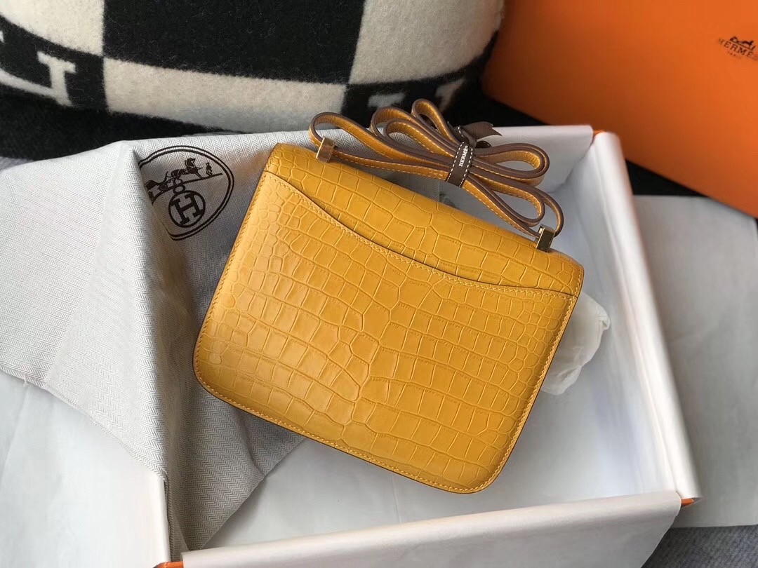 Hermes Constance 24cm Bag In Yellow Embossed Crocodile