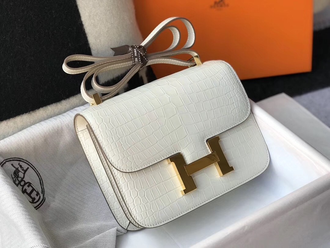 Hermes Constance 24cm Bag In White Embossed Crocodile