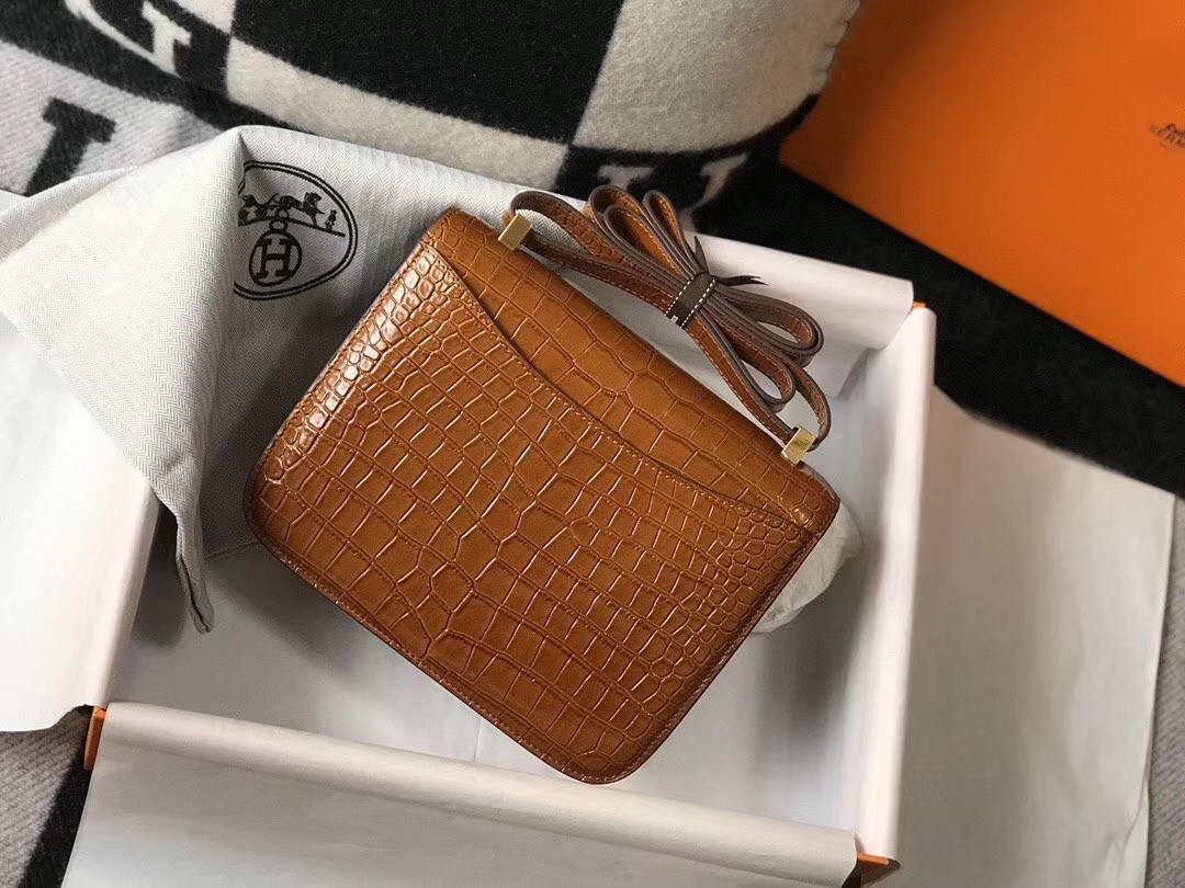 Hermes Constance 24cm Bag In Brown Embossed Crocodile