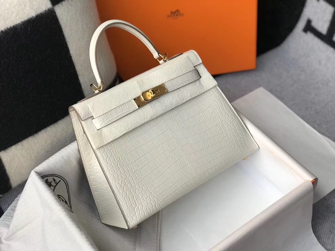 Hermes Kelly 25cm Bag In White Embossed Crocodile