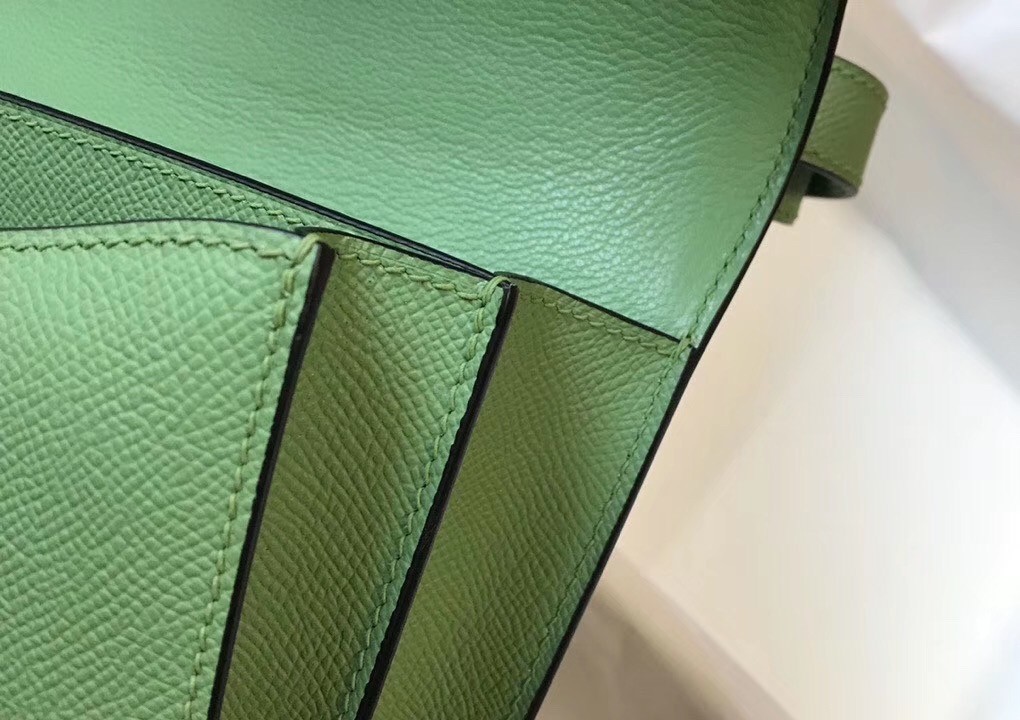 Hermes Epsom Constance 24cm Vert Criquet Handmade Bag