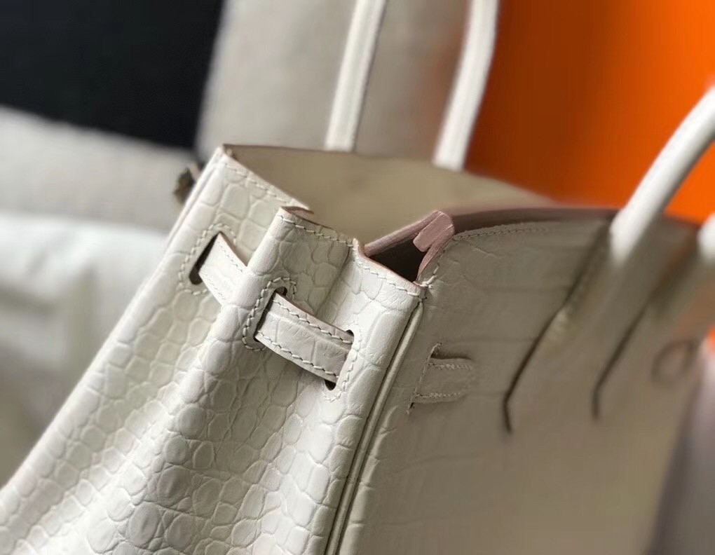 Hermes Birkin 25cm Bag In White Embossed Crocodile Leather